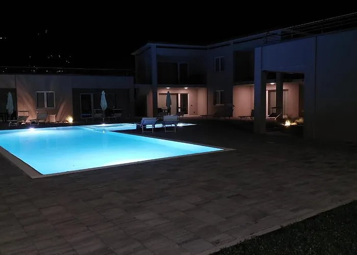 Apartament Argentea *